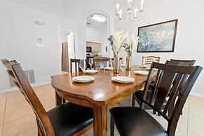 2682 Emerald Island Blvd