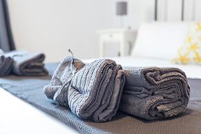 Design Apt. Historic District - Sol