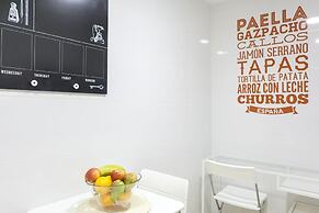 Modern & Beautiful Apt. Historic District - Sol