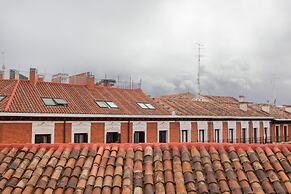 Over the Rooftops - Historic District - Sol
