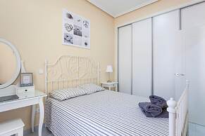 Sunny Urban Apt. Historic District - Sol