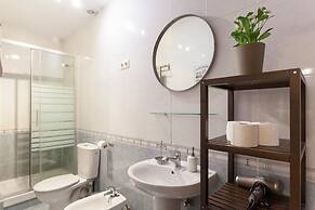 Cozy Urban Apt. Historic District - Sol