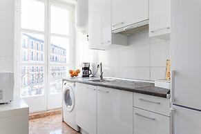 Stunning Urban Apt. Historic District - Sol