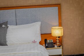 Victoria Palace Hotel