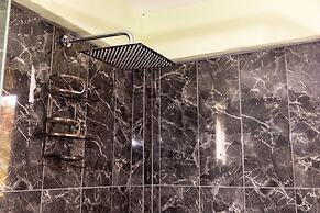 Topaz Apartment Villas-Pool Side Piton v