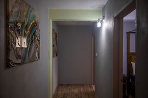 Topaz Apartment Villas-Pool Side Piton v