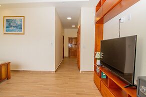 Tropical Palace Hotel