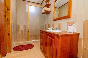 Tropical Palace Hotel