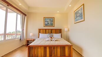 Tropical Palace Hotel