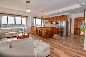 Tropical Palace Hotel