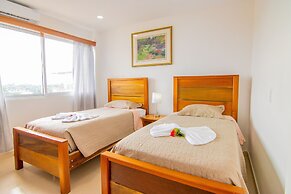 Tropical Palace Hotel