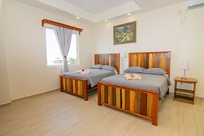 Tropical Palace Hotel