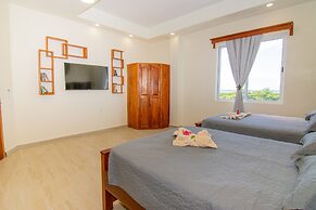 Tropical Palace Hotel