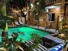 Tropical Palace Hotel