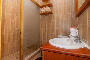 Tropical Palace Hotel