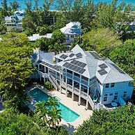 Serenity Cottage in Anna Maria