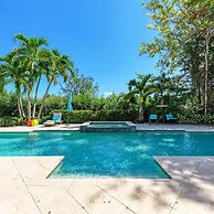 Serenity Cottage in Anna Maria