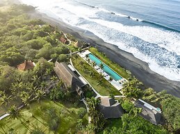 Villa Leona by Nakula