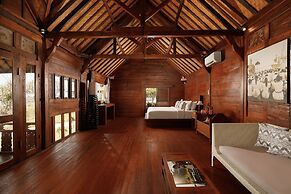 Villa Leona by Nakula