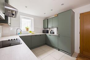 The Walworth Hideout - Elegant 2bdr Flat