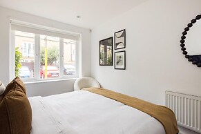 The Walworth Hideout - Elegant 2bdr Flat