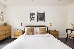 The Walworth Hideout - Elegant 2bdr Flat