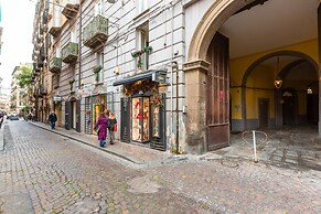 Partenope in Naples With 1 Bedrooms and 1 Bathrooms