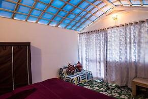 Cafe Del Mar Cottages And Rooms