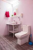 Cafe Del Mar Cottages And Rooms