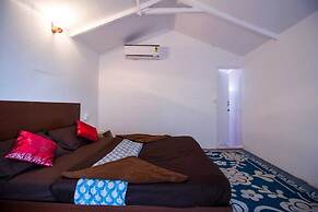 Cafe Del Mar Cottages And Rooms