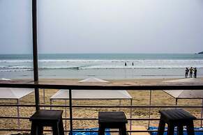 Cafe Del Mar Cottages And Rooms