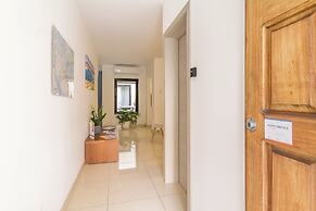 Villa Swieqi with shared rooms 4