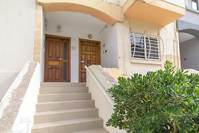 Villa Swieqi with shared rooms 4