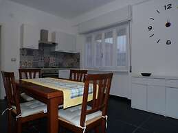 Agati Apartment With air Conditioning - Wi-fi - in the City Center