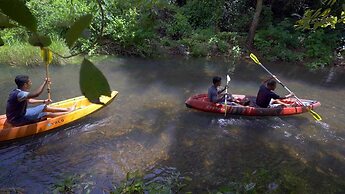 Atmani Waterfront Resort