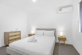 Perth Airport Hideaway