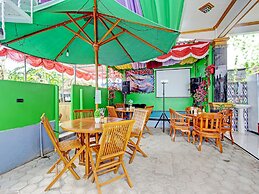 SPOT ON 93317 Wisma Ratu Syariah