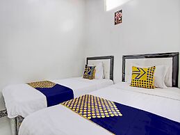 SPOT ON 93317 Wisma Ratu Syariah