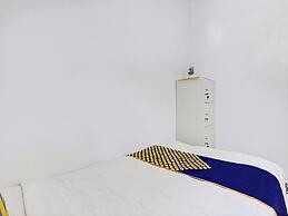 SPOT ON 93317 Wisma Ratu Syariah