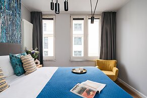 Privilege Suites - LoftAffair Collection