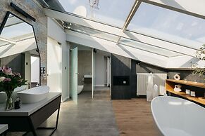 Privilege Suites - LoftAffair Collection