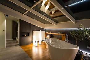 Privilege Suites - LoftAffair Collection