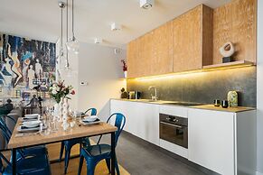 Privilege Suites - LoftAffair Collection