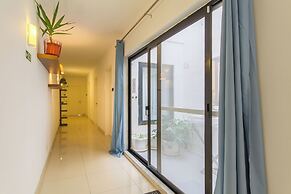 Villa Swieqi with shared room nb3