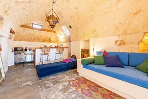 Lamia Paradiso With Pool