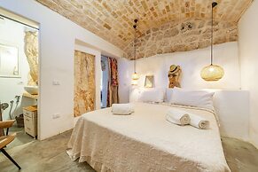 Lamia Paradiso With Pool