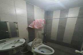 OYO 93319 MUMU HOMESTAYNearCarnival Park Surabaya