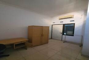 OYO 93319 MUMU HOMESTAYNearCarnival Park Surabaya