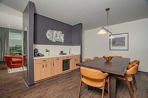 Origin Baton Rouge, a Wyndham Hotel