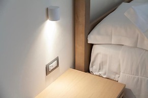 METEORON Luxury Rooms